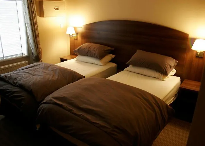 The Railway Tavern Hotel